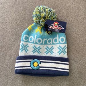 Unisex Colorado Snowflake Beanie NWT